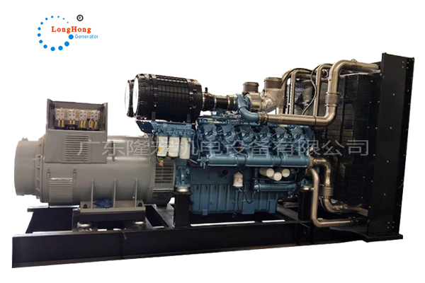 650KW濰柴動(dòng)力柴油發(fā)電機(jī)組 12缸機(jī)四沖程 12M26D792E200